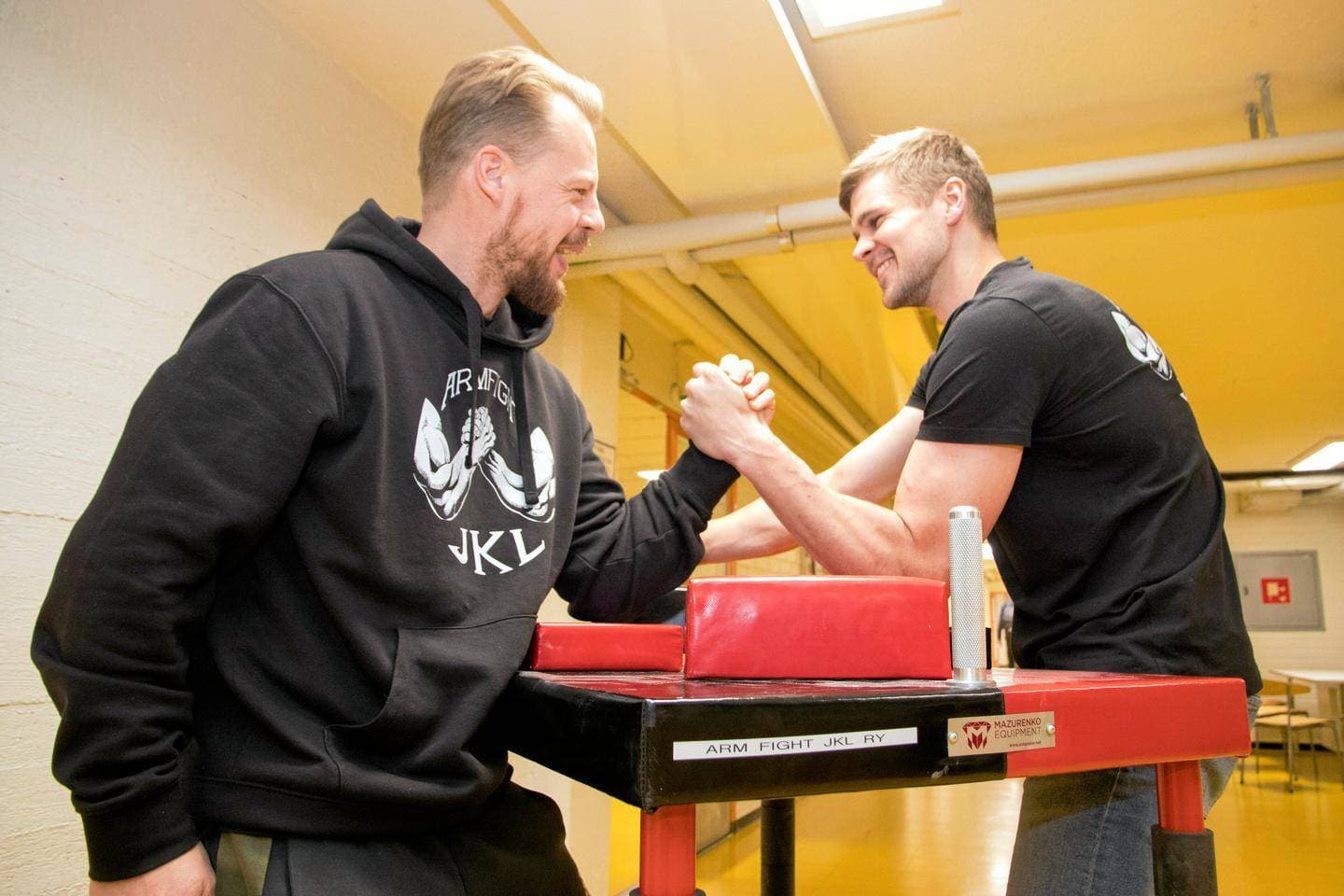 Arm Fight JKL Arm Fight JKL